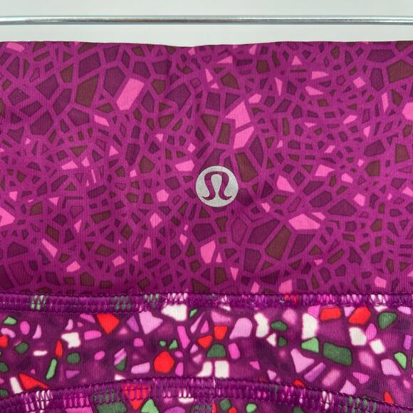 Lululemon Speed Track Short Size 4 Paradise Geo Print Plum - Picture 5 of 7